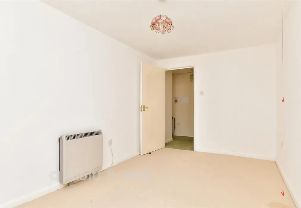 Bedroom - Tongdean Lane, Withdean, Brighton, East Sussex - Wards of Kent