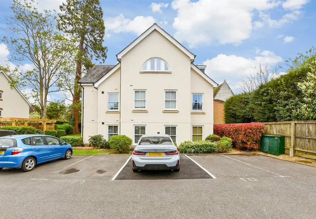 External (Web) - Reigate Hill, Reigate, Surrey - Wards of Kent