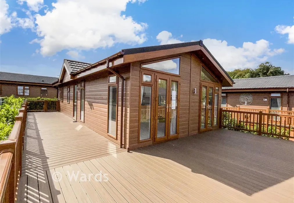 Front Elevation (web) - Wateringbury Road, East Malling, Kent - Wards of Kent