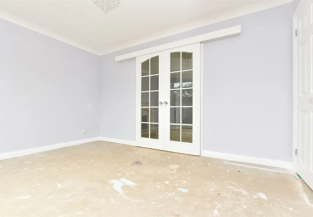 Dining Room - Kinnibrugh Drive, Dormansland, Surrey - Wards of Kent