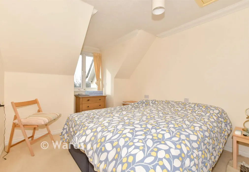 Bedroom - East Street, Hythe, Kent - Wards of Kent