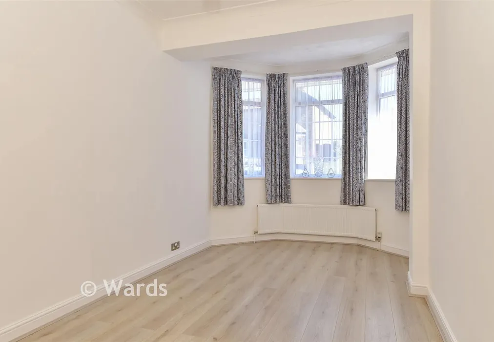 Bedroom 4 - Eynsford Road, Farningham, Kent - Wards of Kent