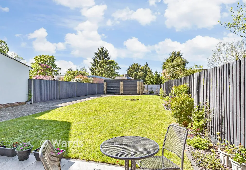 Rear Garden - Eynsford Road, Farningham, Kent - Wards of Kent