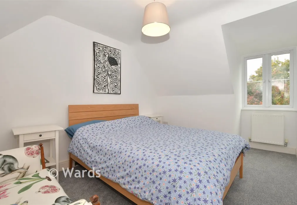 Bedroom 4 - Shernolds, Loose, Maidstone, Kent - Wards of Kent