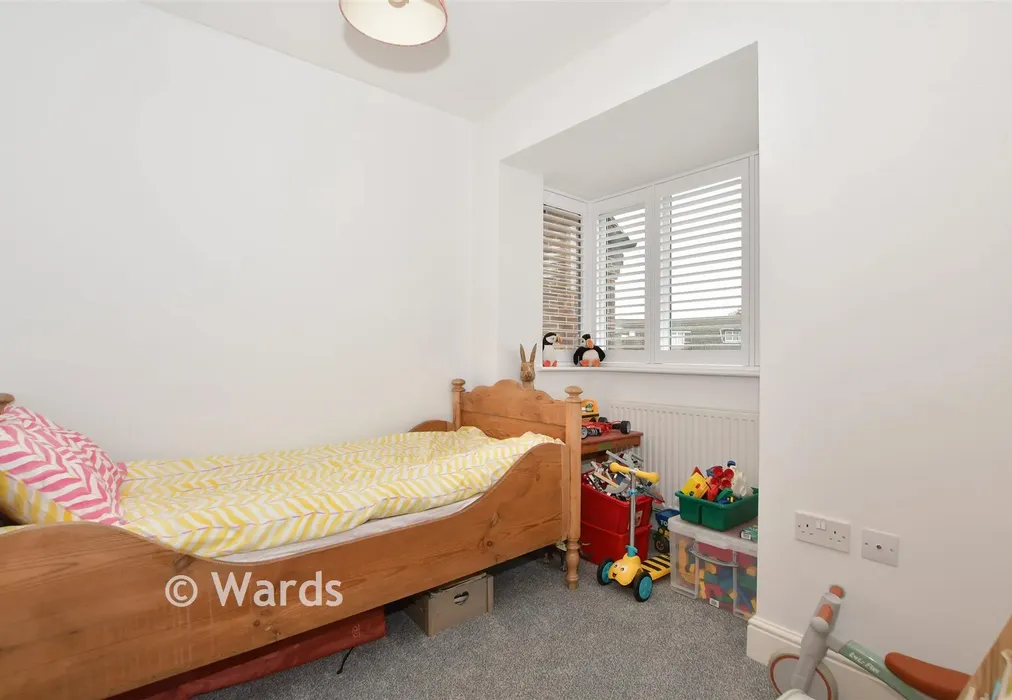 Bedroom 3 - Shernolds, Loose, Maidstone, Kent - Wards of Kent