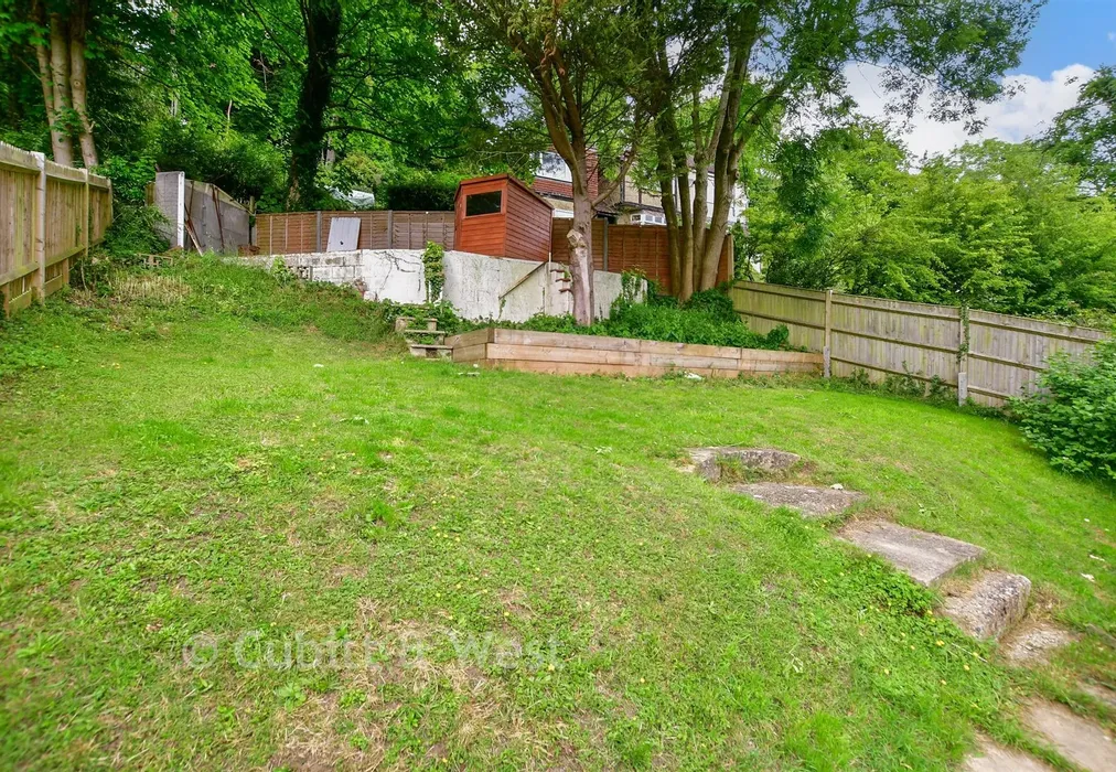 Garden - Milner Road, Caterham, Surrey - Wards of Kent