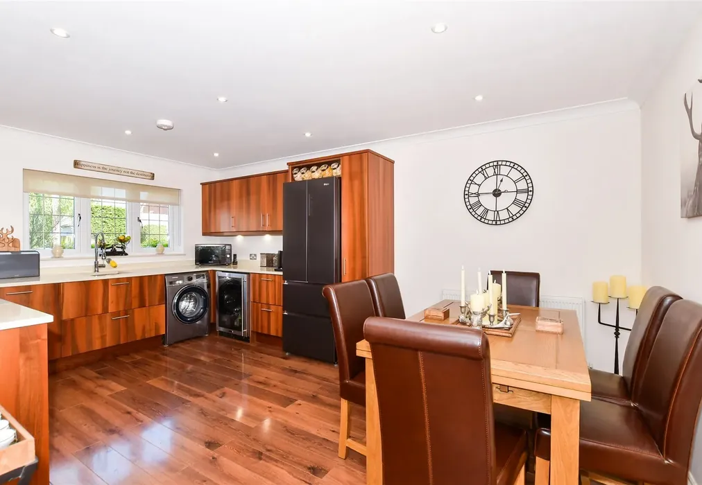 Kitchen/Diner - Lenham Road, Kingswood, Maidstone, Kent - Wards of Kent