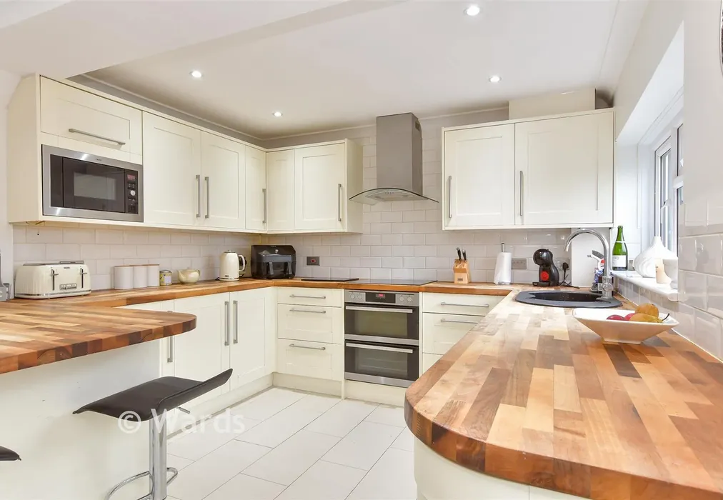 Kitchen - St. Botolph's Road, Northfleet, Gravesend, Kent - Wards of Kent