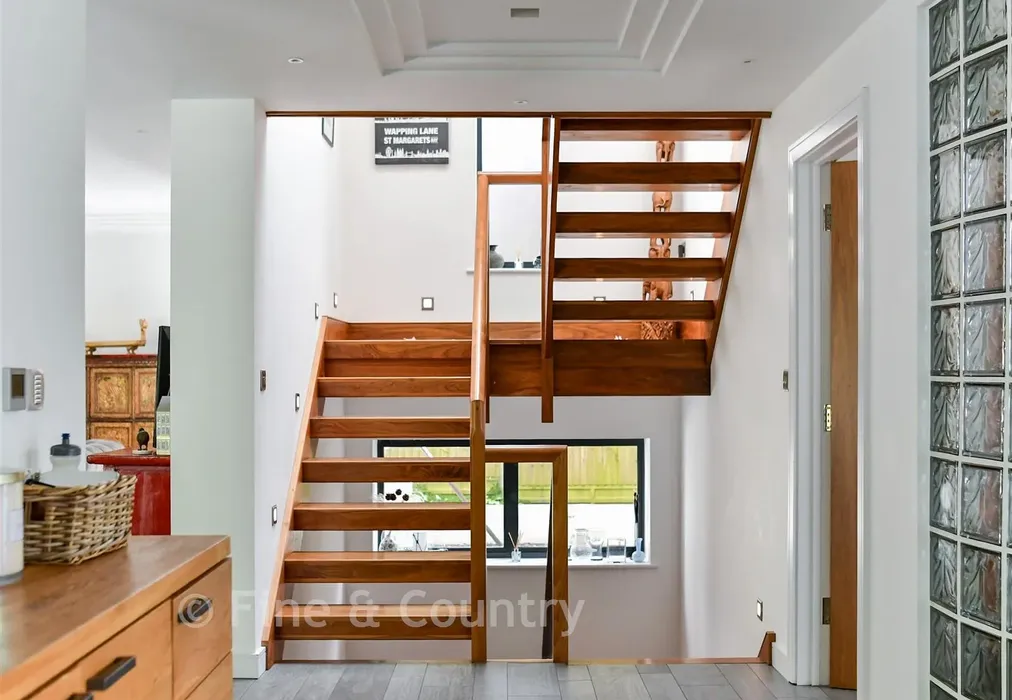 Hallway - Sea View Road, St Margarets Bay, Dover, Kent - Wards of Kent