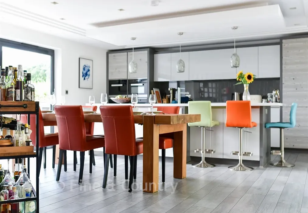 Kitchen/Breakfast Area - Sea View Road, St Margarets Bay, Dover, Kent - Wards of Kent