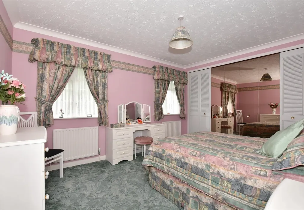 Bedroom 3 - Fleets Lane, Tyler Hill, Canterbury, Kent - Wards of Kent