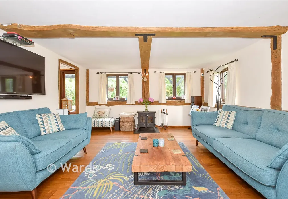 Lounge - Salts Lane, Loose, Maidstone, Kent - Wards of Kent