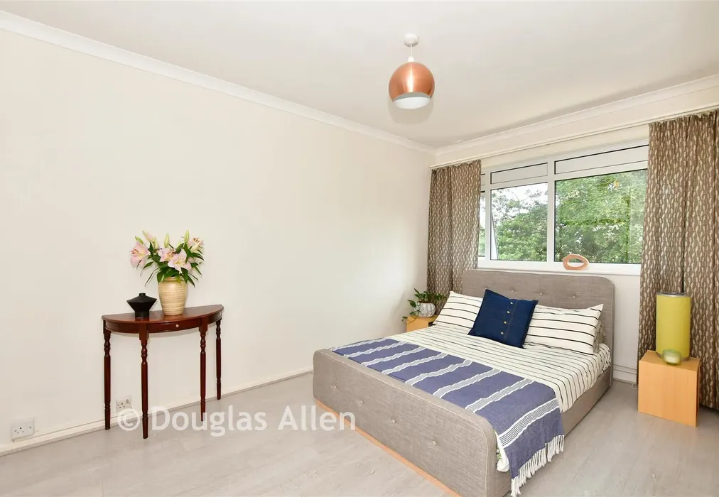 Bedroom 2 - Hartland Road, Epping, Essex - Wards of Kent