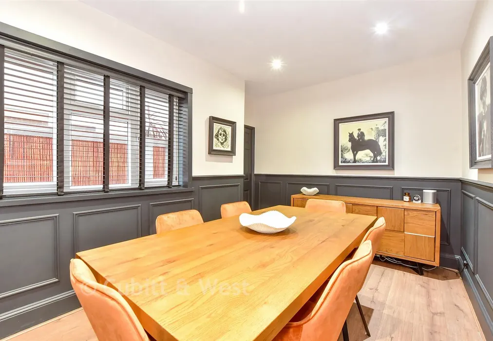 Dining Room - North End Grove, Portsmouth, Hampshire - Wards of Kent