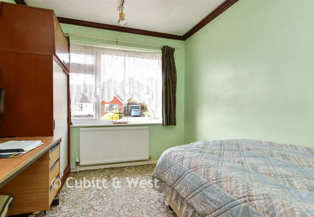 Bedroom 3 - Falmer Gardens, Woodingdean, Brighton, East Sussex - Wards of Kent