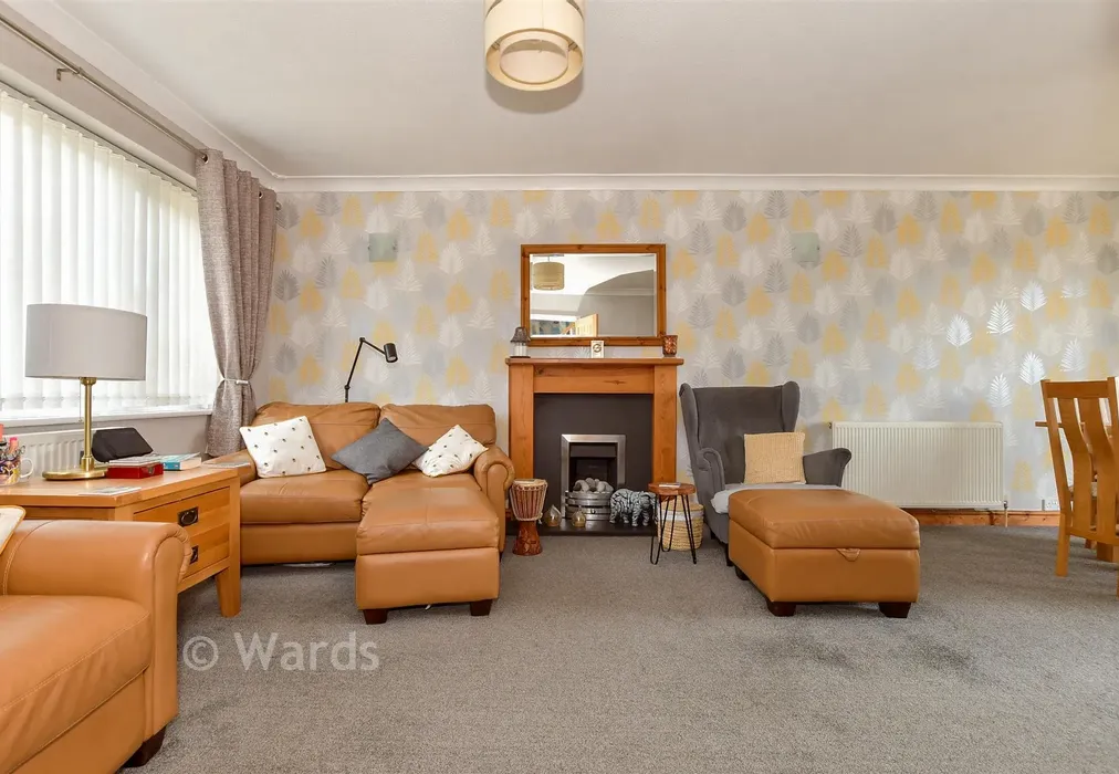 Lounge/ Diner - Millstrood Road, Whitstable, Kent - Wards of Kent