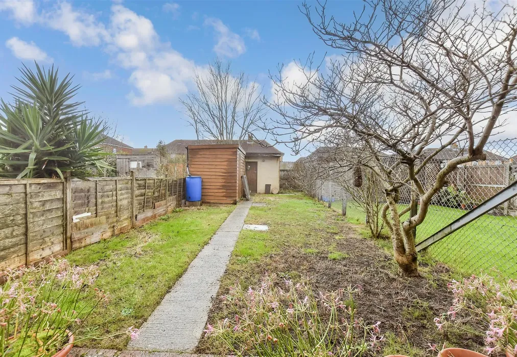 Rear Garden - Kings Road, Canterbury, Kent - Wards of Kent