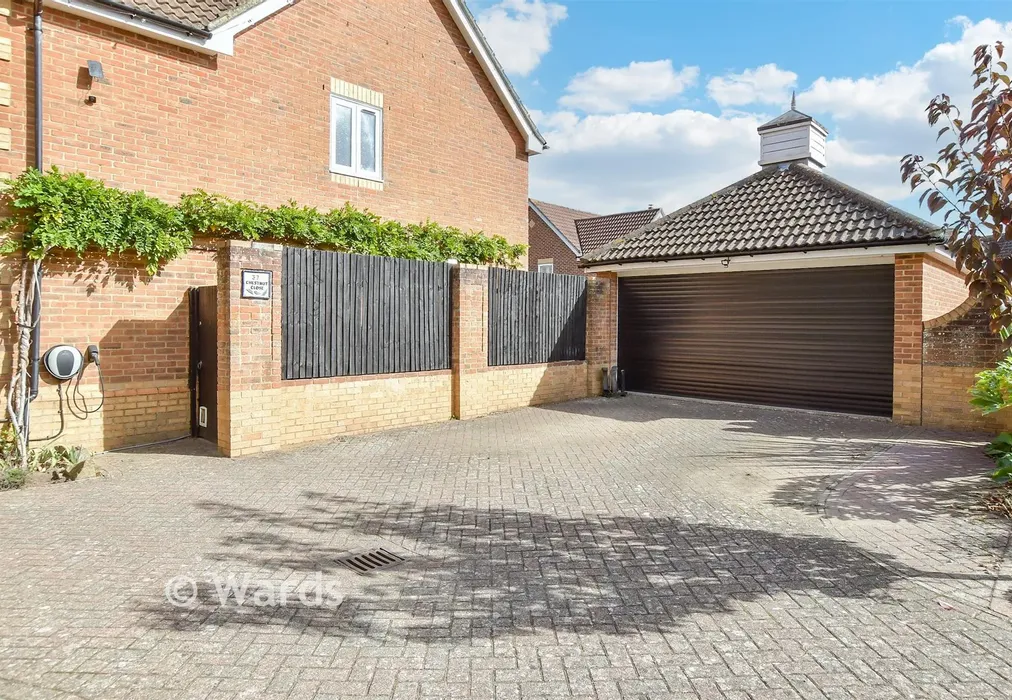 Chestnut Close