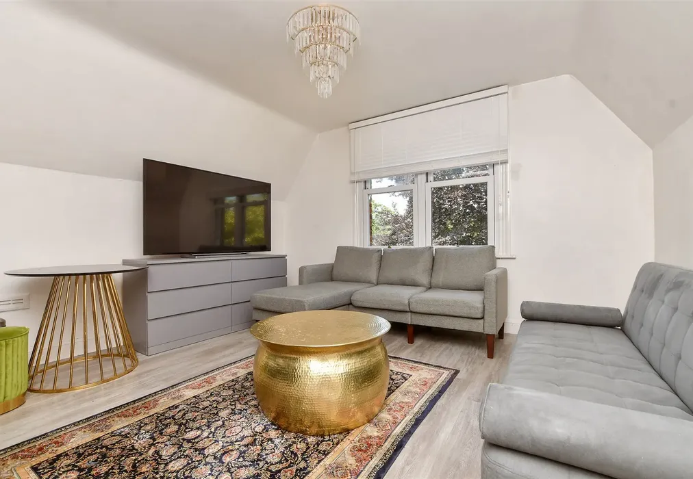 Lounge - Brighton Road, Sutton, Surrey - Wards of Kent