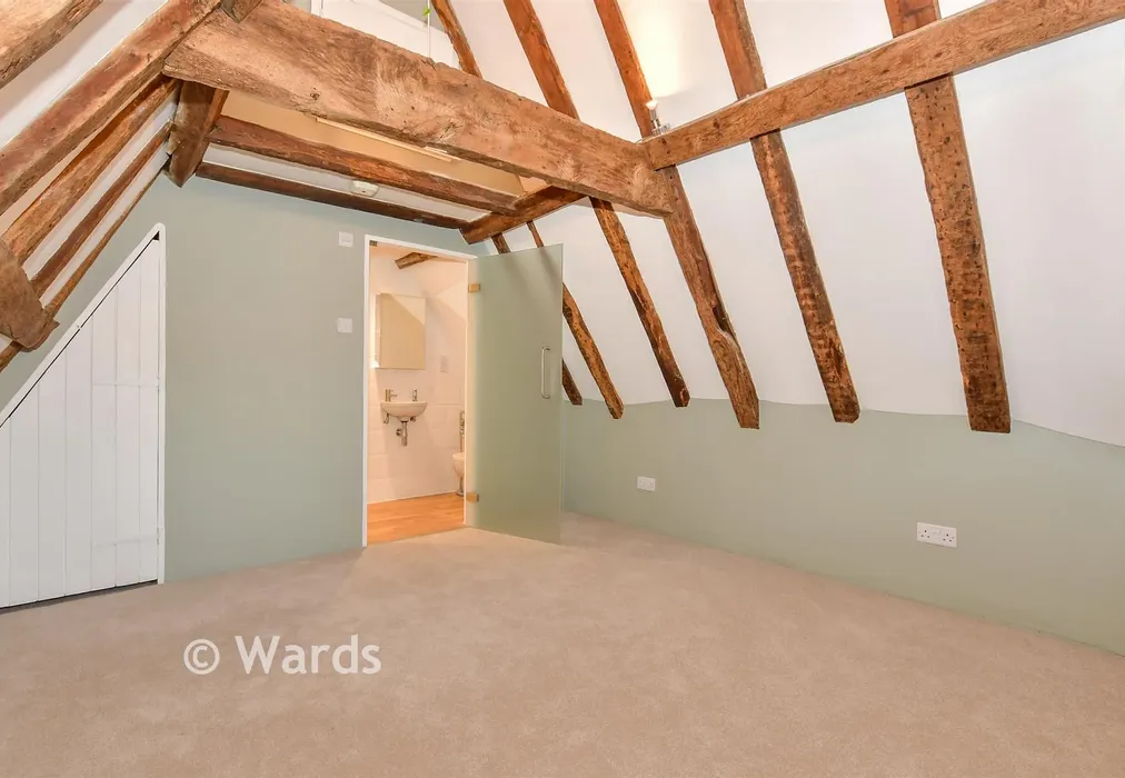 Bedroom 1 - Well Street, Loose, Maidstone, Kent - Wards of Kent