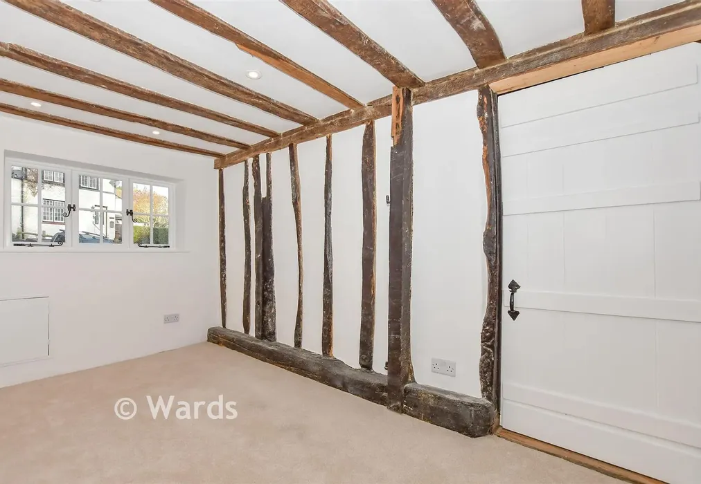 Dining Room - Well Street, Loose, Maidstone, Kent - Wards of Kent