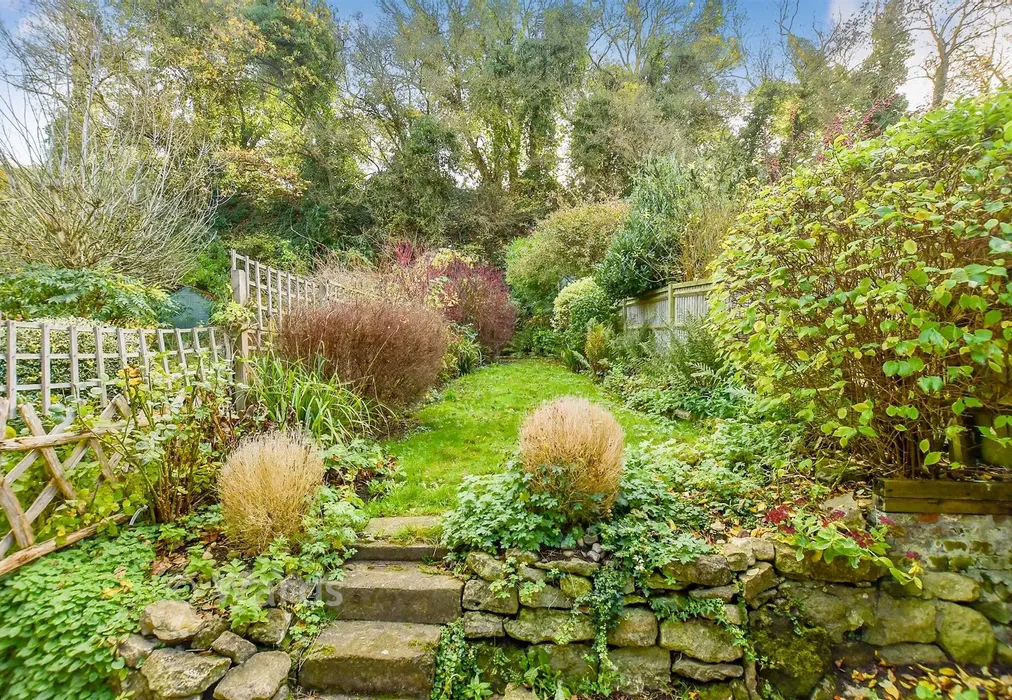 Rear Garden - Well Street, Loose, Maidstone, Kent - Wards of Kent