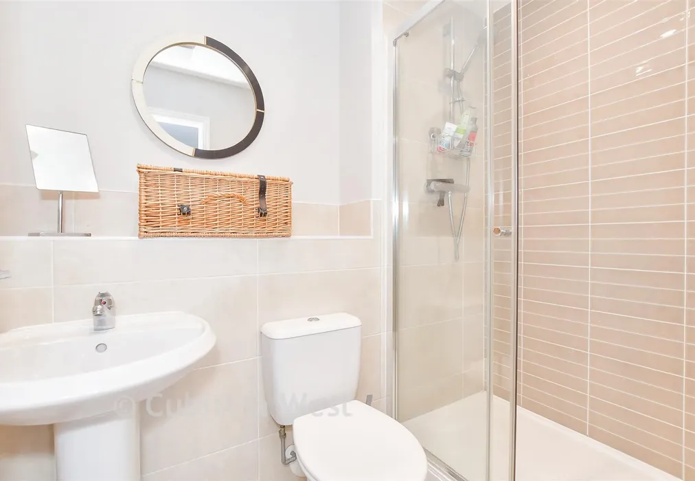 En-Suite Shower Room - Sandpiper Road, Chichester, West Sussex - Wards of Kent