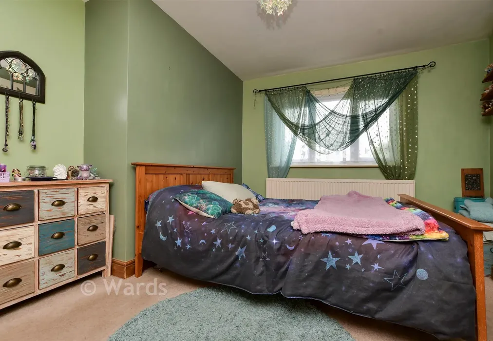 Bedroom 1 - Epple Road, Birchington, Kent - Wards of Kent