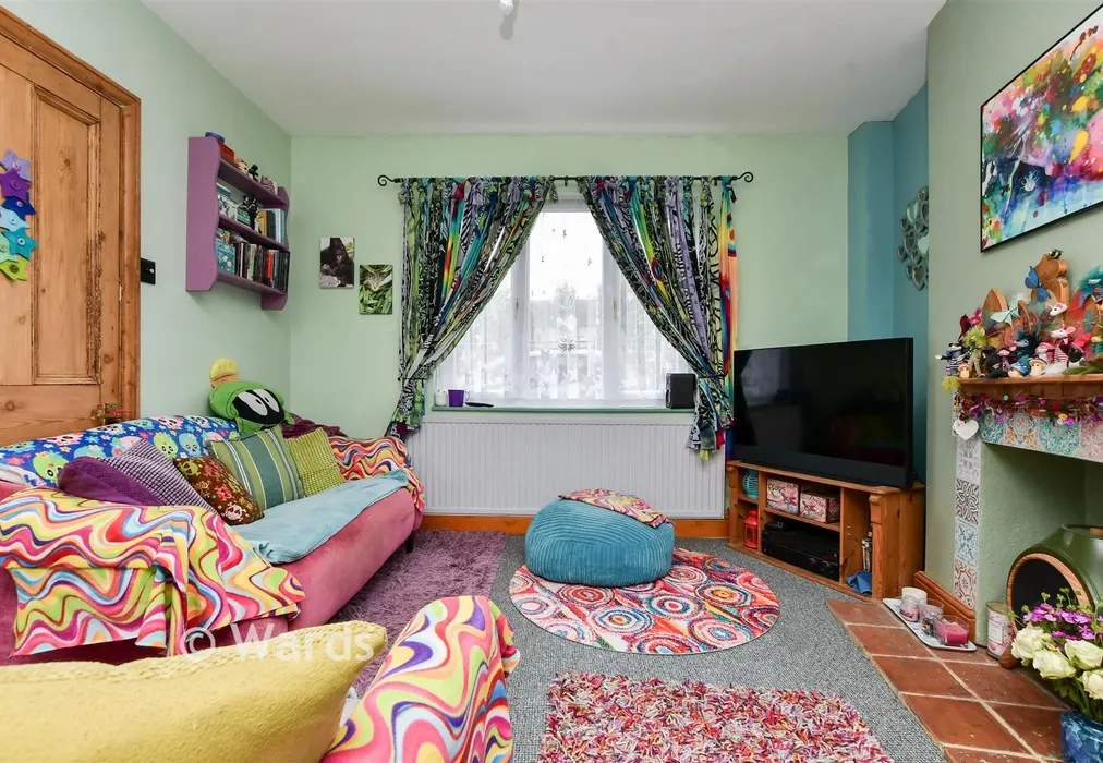 Lounge - Epple Road, Birchington, Kent - Wards of Kent