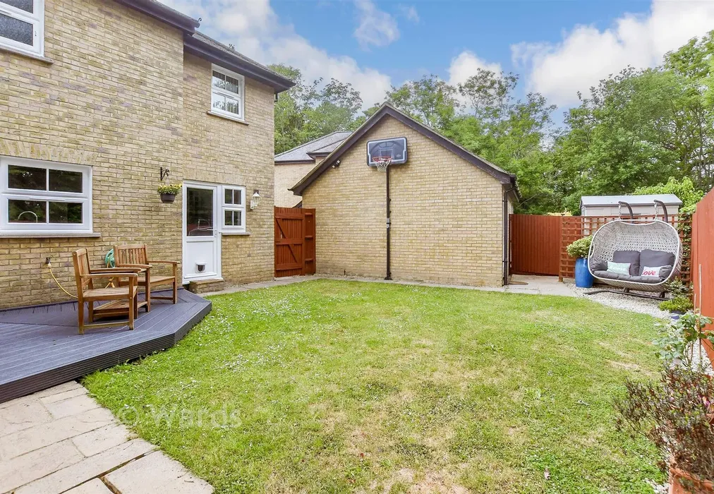 Rear Garden - Dove Close, Herne Bay, Kent - Wards of Kent