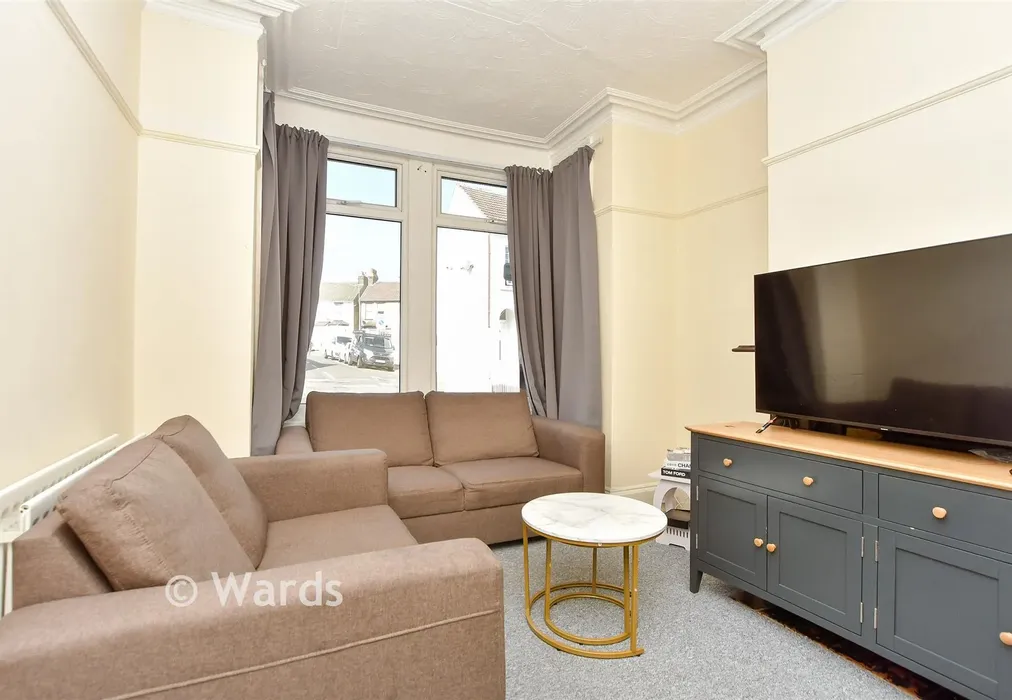 Lounge - Canterbury Street, Gillingham, Kent - Wards of Kent