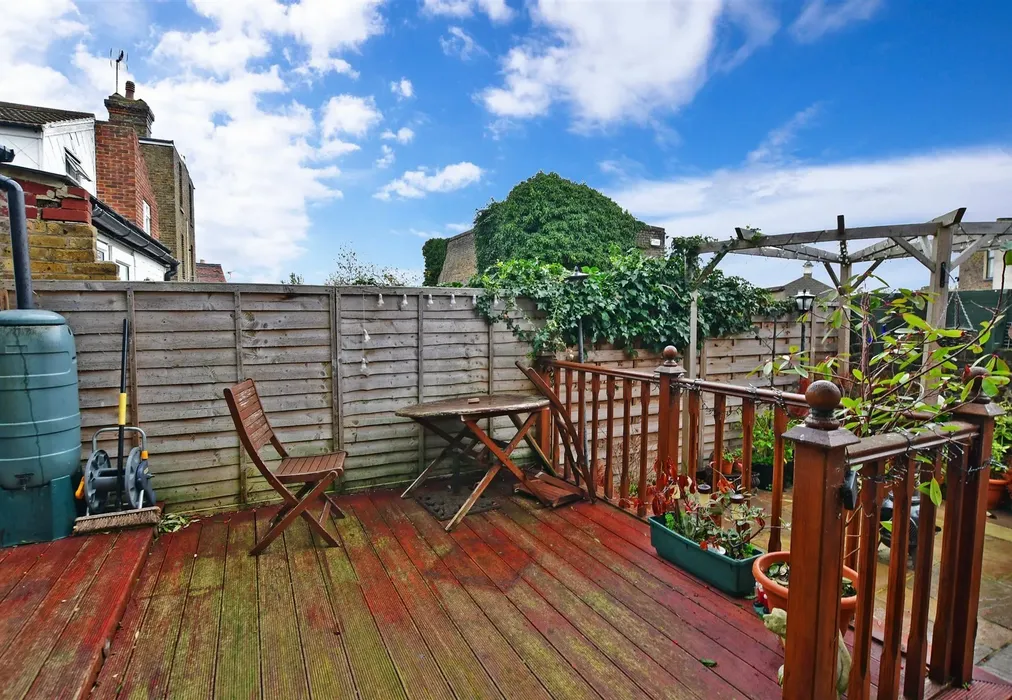Patio / Decking - Hollicondane Road, Ramsgate, Kent - Wards of Kent