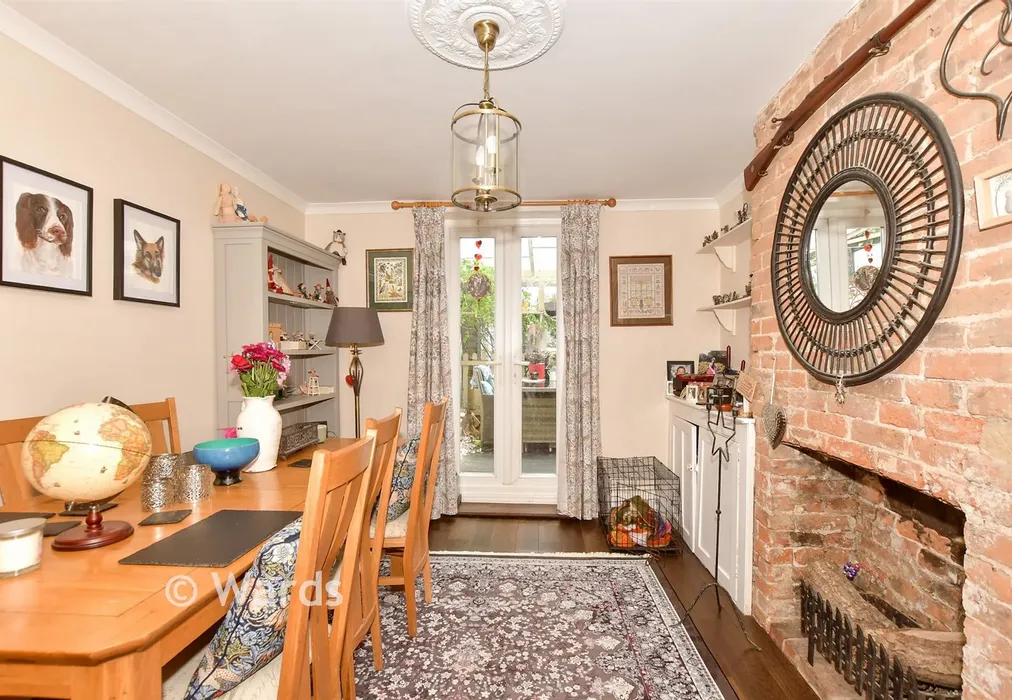 Dining Room - South Street, Lydd, Kent - Wards of Kent