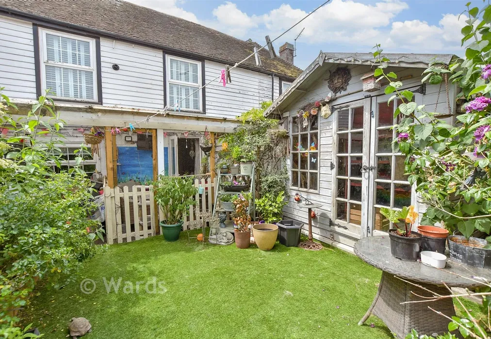 Rear Garden - South Street, Lydd, Kent - Wards of Kent