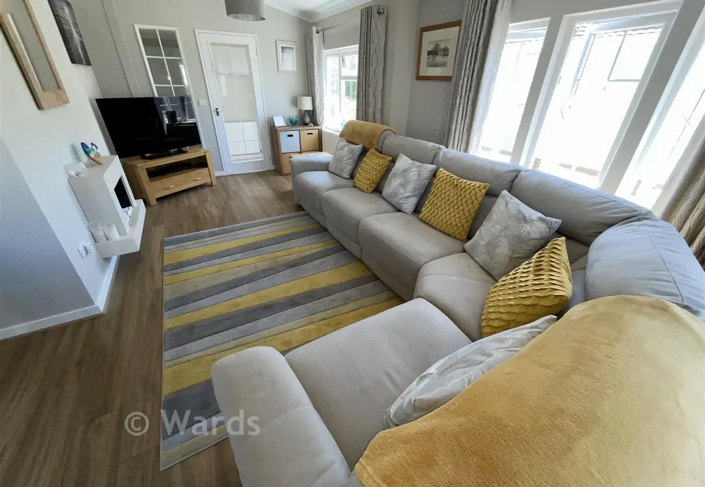 Living Room - Cherry Blossom Drive, Herne Bay, Kent - Wards of Kent
