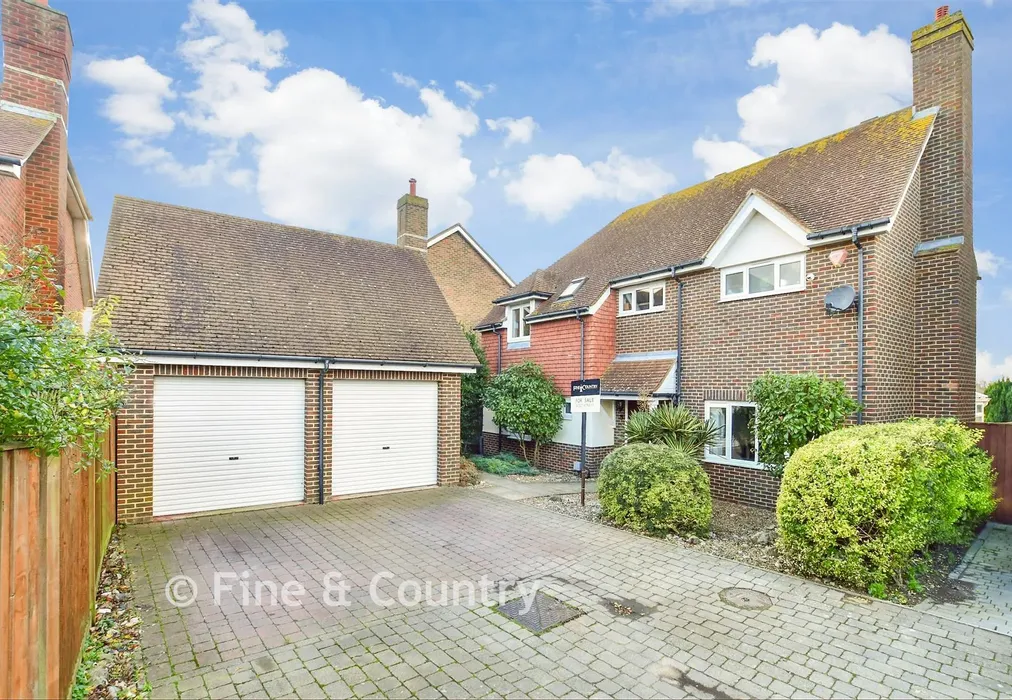 Front Elevation - Foreland Heights, Broadstairs, Kent - Wards of Kent