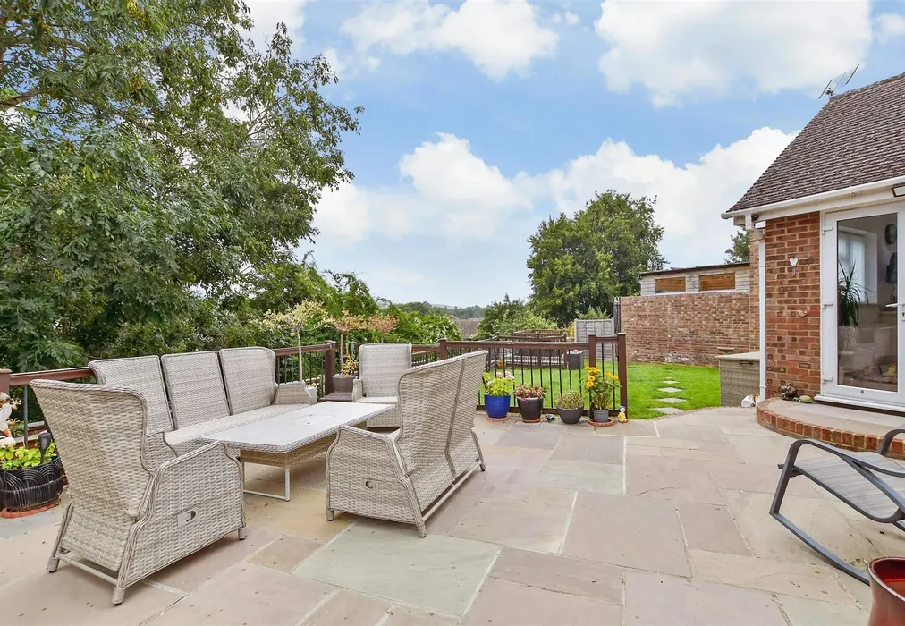 Rear Garden - Gorham Close, Snodland, Kent - Wards of Kent