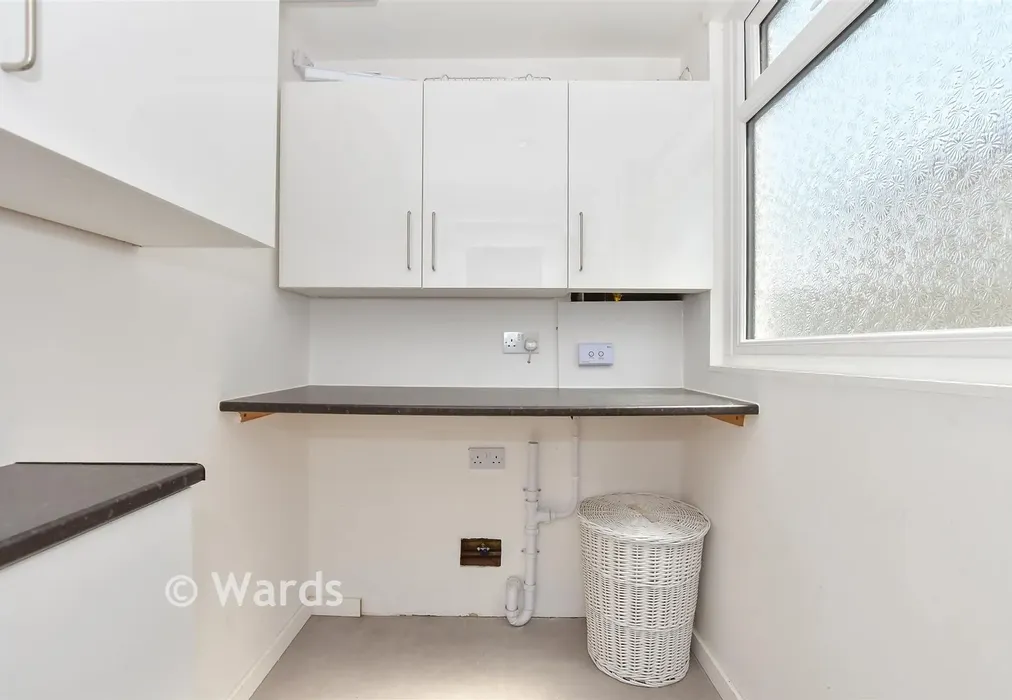 Utility Room - Kite Farm, Whitstable, Kent - Wards of Kent