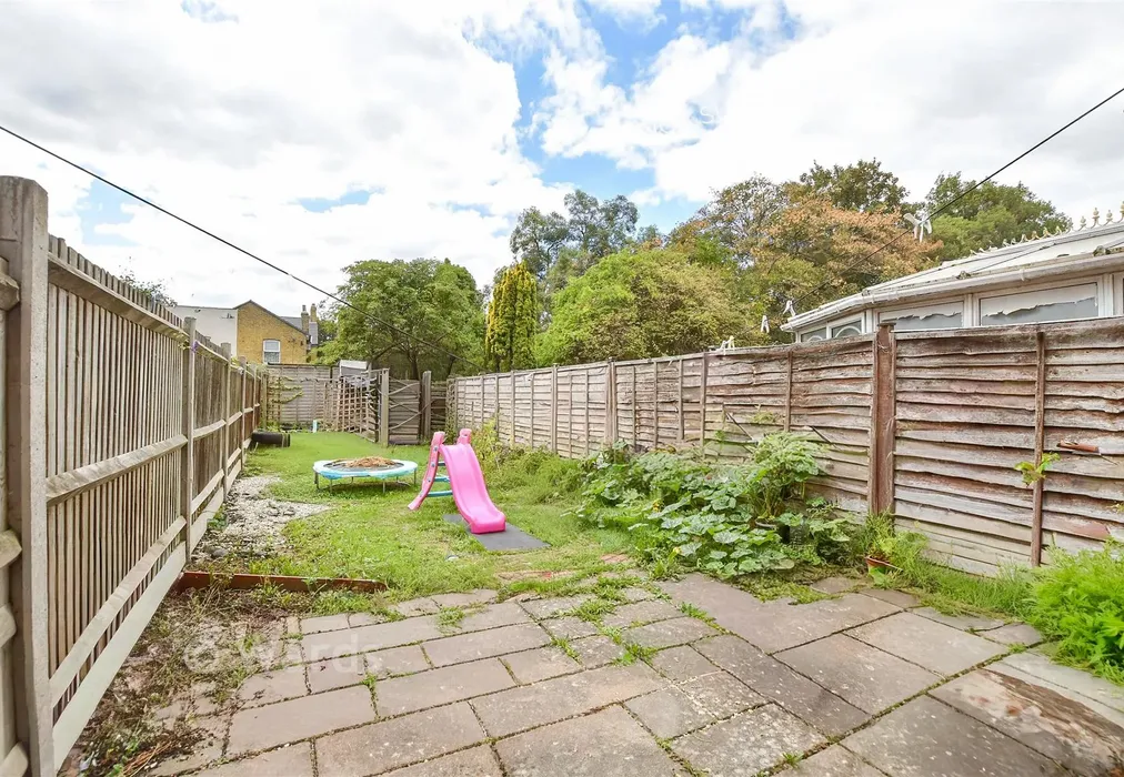 Rear Garden - Muir Road, Maidstone, Kent - Wards of Kent