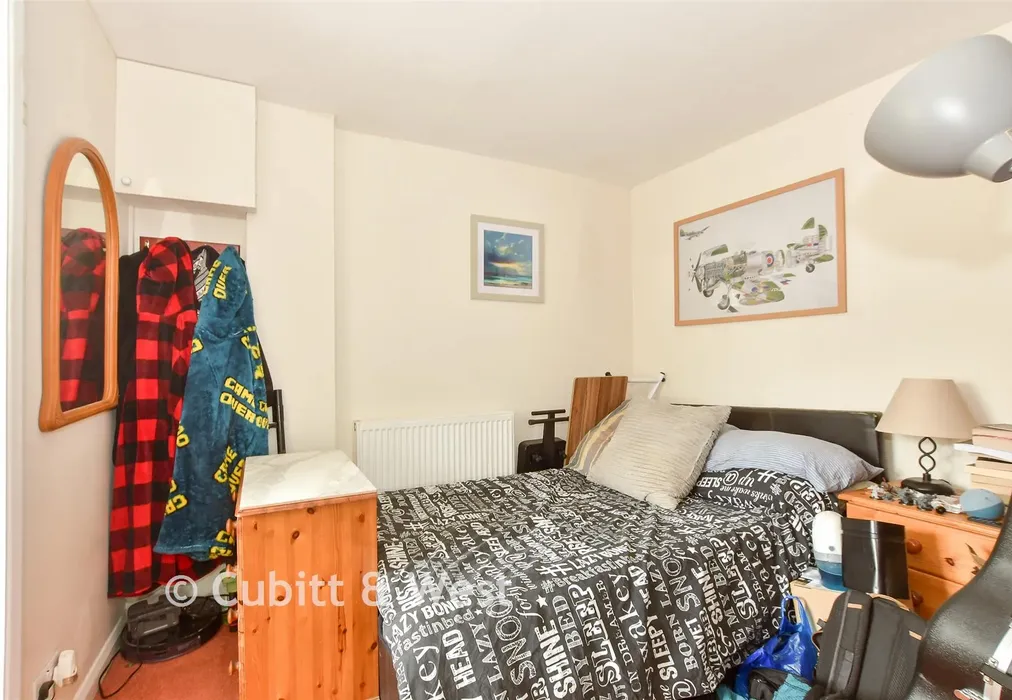 Bedroom - Poles Lane, Lowfield Heath, Crawley, West Sussex - Wards of Kent
