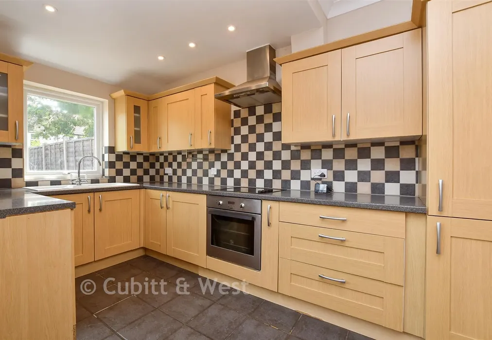 Kitchen - Elm Road, Purley, Surrey - Wards of Kent