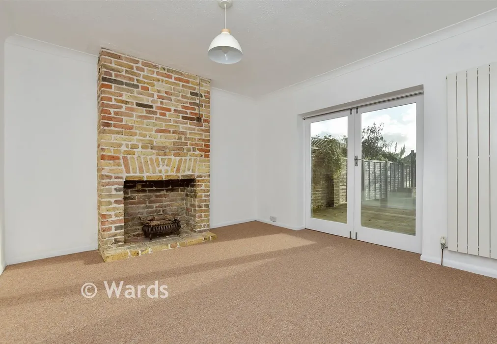 Lounge - Argyle Road, Whitstable, Kent - Wards of Kent