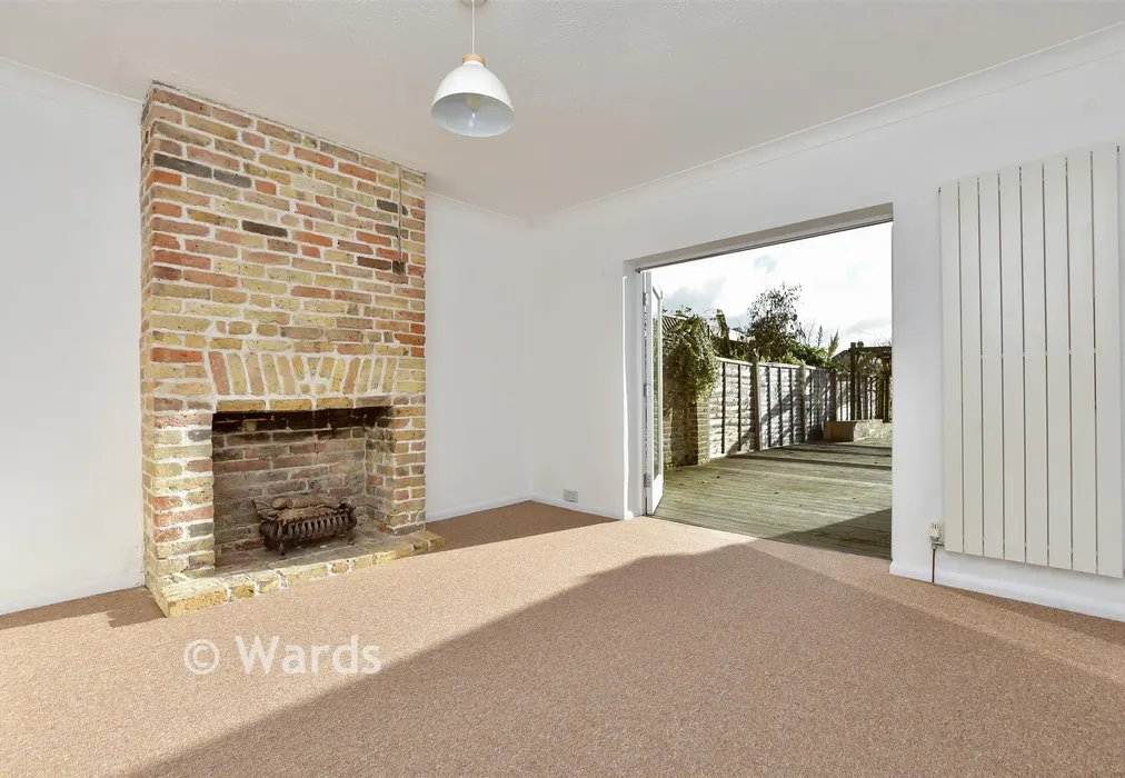 Lounge - Argyle Road, Whitstable, Kent - Wards of Kent