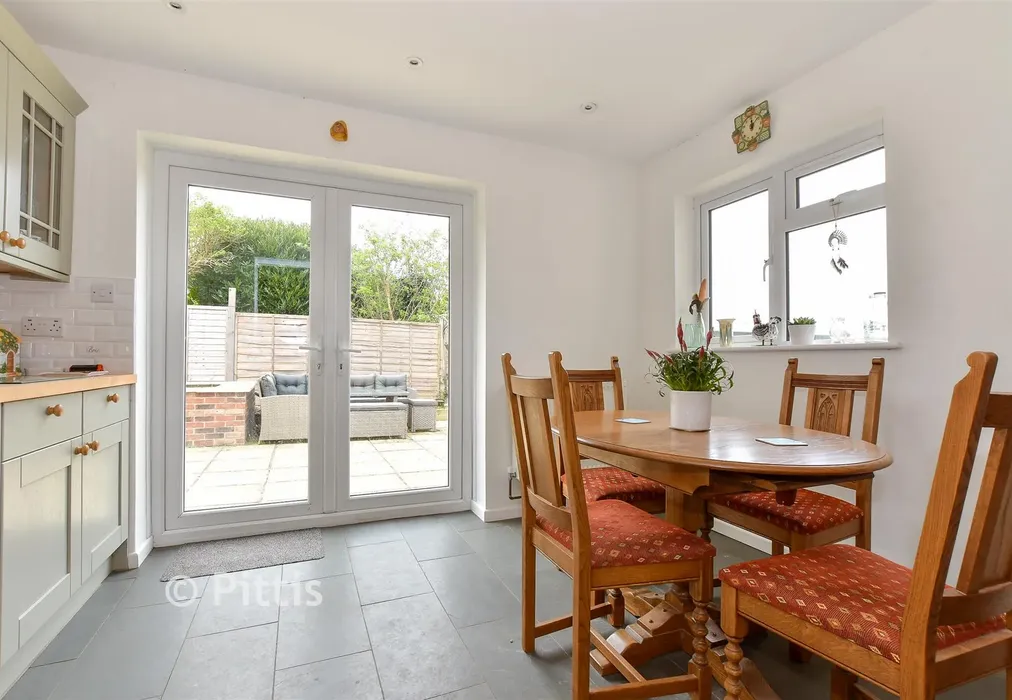 Dining Area - Wellow Top Road, Wellow, Yarmouth, Isle of Wight - Wards of Kent