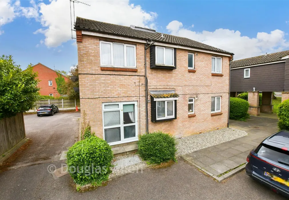 Front Web - Beech Road, Basildon, Essex - Wards of Kent
