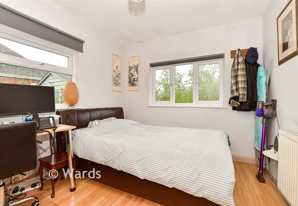 Bedroom 2 - Rolvenden Road, Tenterden, Kent - Wards of Kent