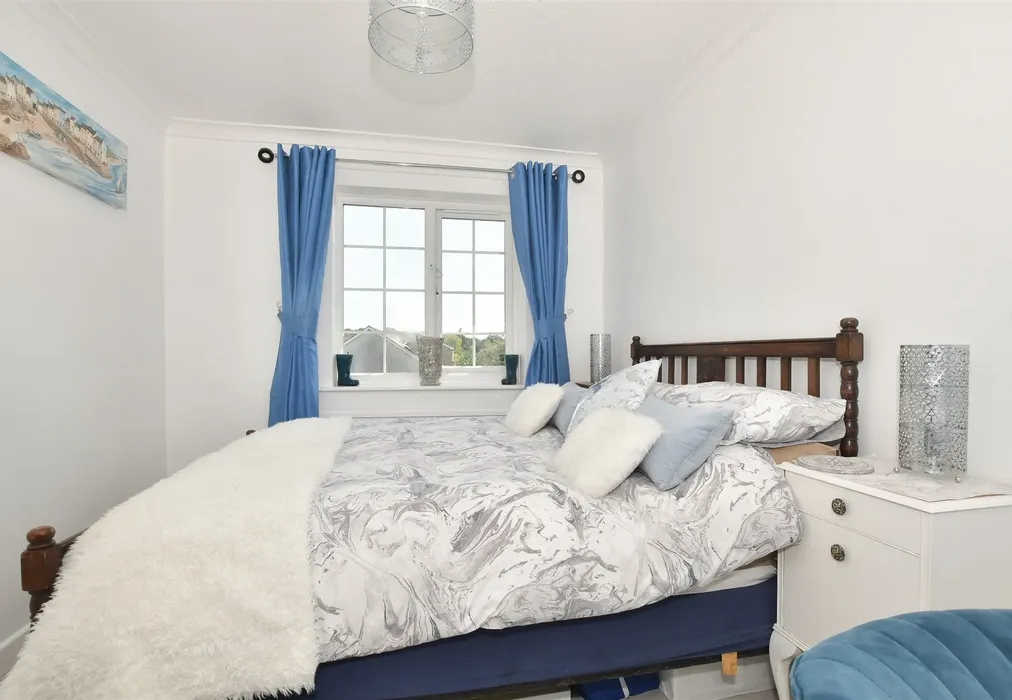 Bedroom 3 - The Glen, Shepherdswell, Dover, Kent - Wards of Kent