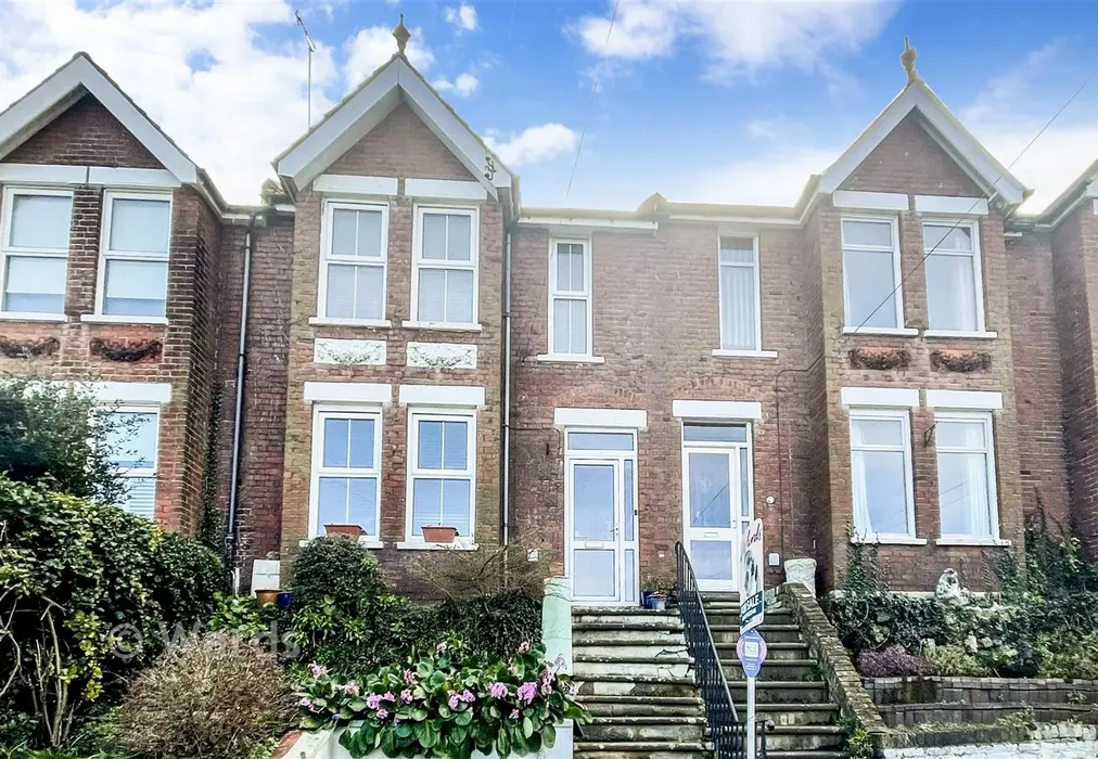 Front-Safe - Approach Road, Broadstairs, Kent - Wards of Kent