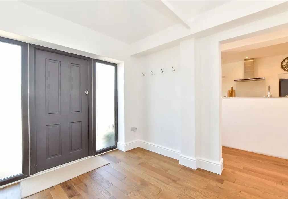 Hallway - Old Worthing Road, East Preston, West Sussex - Wards of Kent