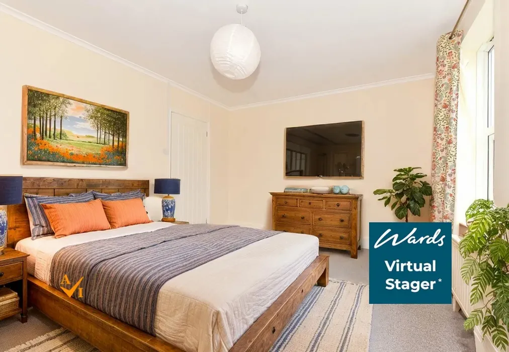 Bedroom 1 (Farmhouse style) - Greenfield Road, Folkestone, Kent - Wards of Kent